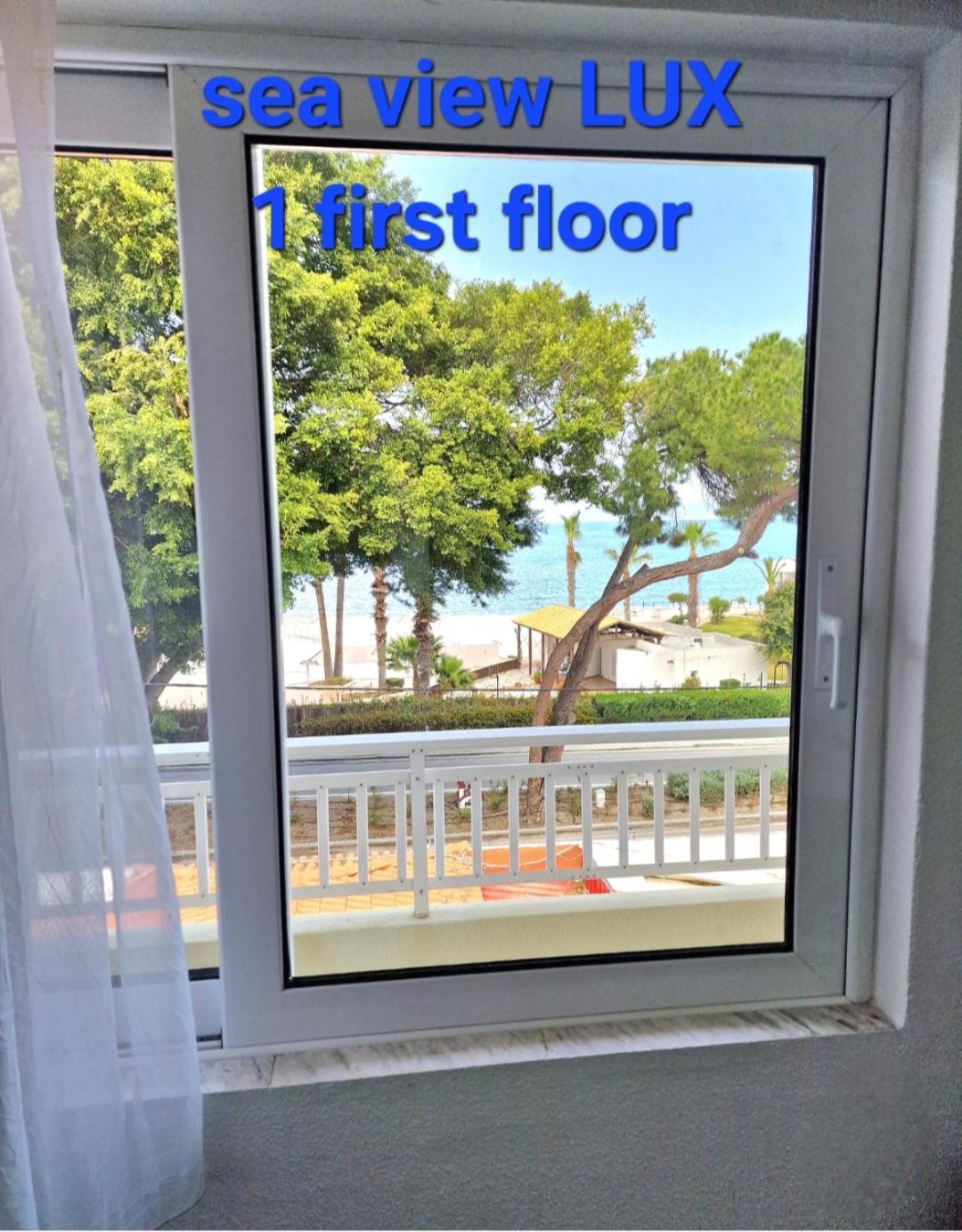 Blue Eyes Apartments 依克希亚 客房 照片