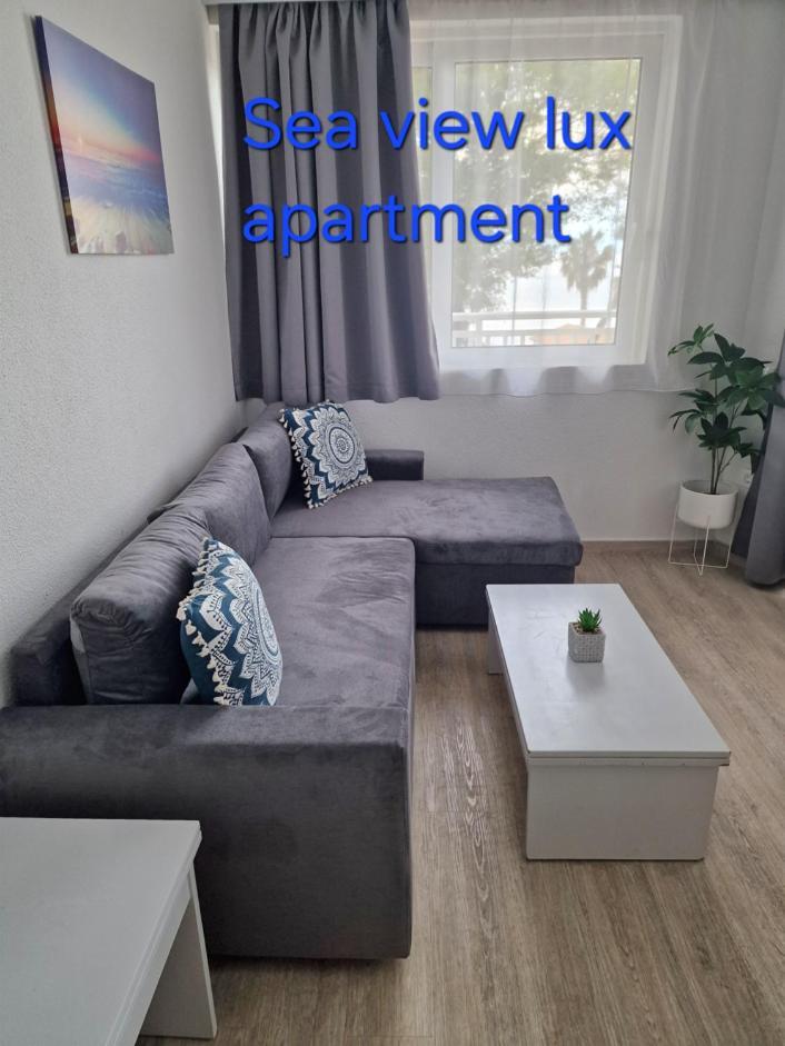 Blue Eyes Apartments 依克希亚 外观 照片